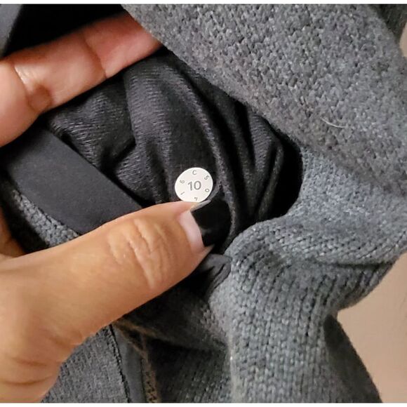 Lululemon Fleece Full-Zip Jacket 10 - Picture 5 of 10